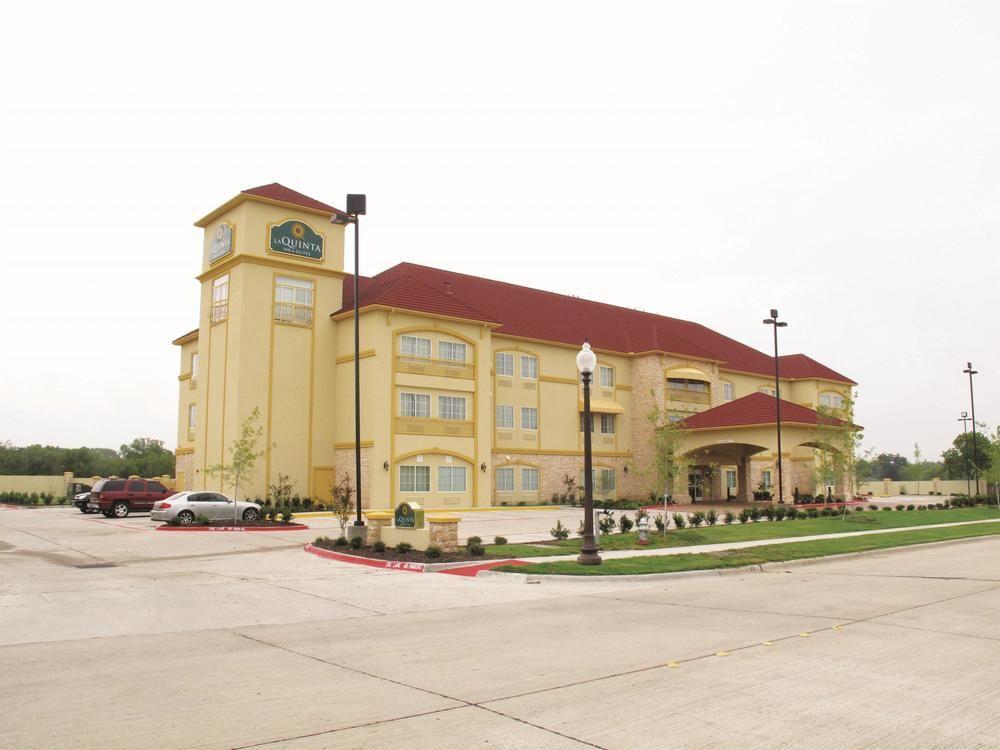La Quinta By Wyndham Ennis Hotel Ngoại thất bức ảnh