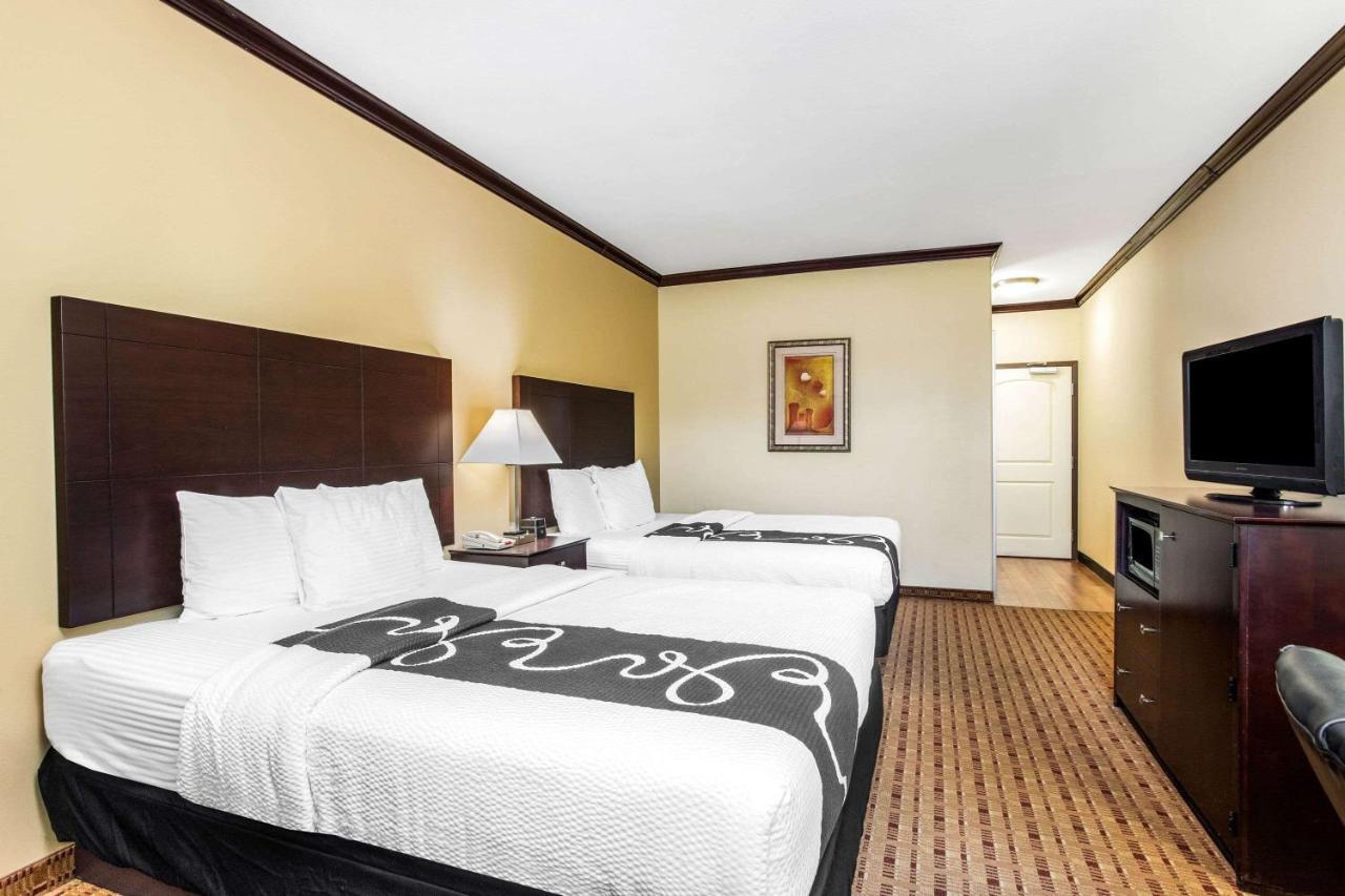 La Quinta By Wyndham Ennis Hotel Ngoại thất bức ảnh
