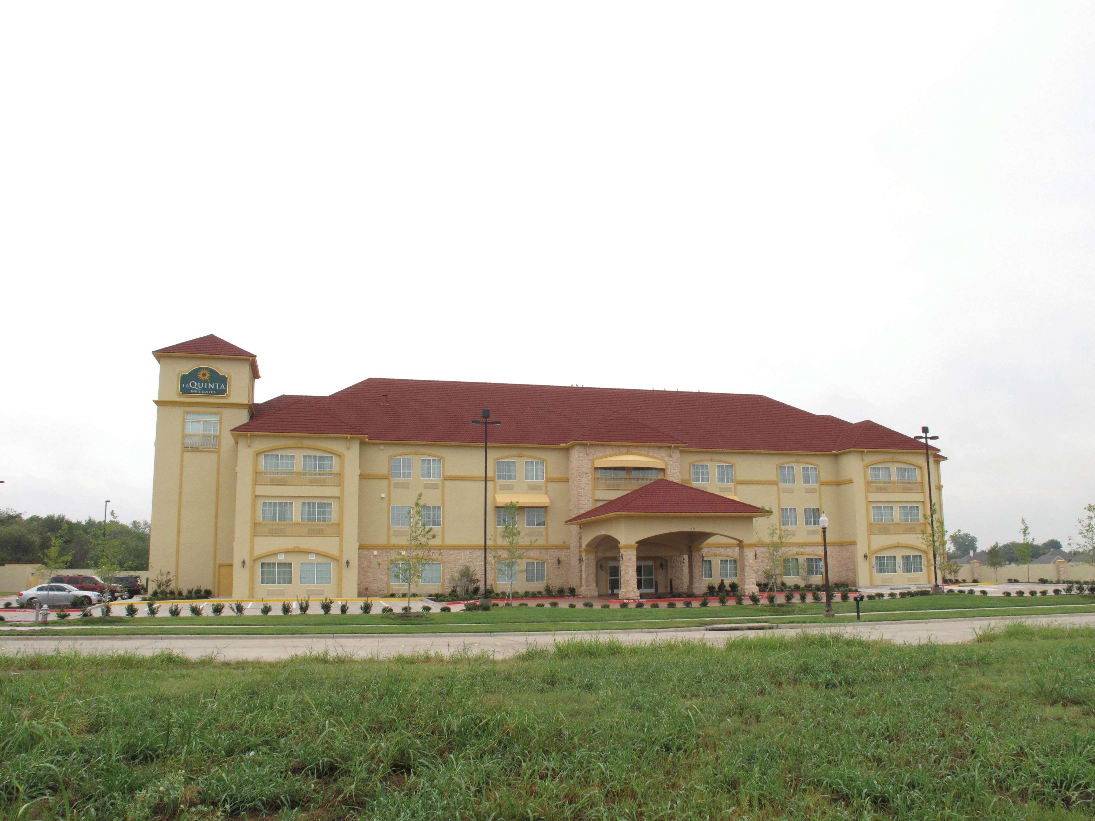 La Quinta By Wyndham Ennis Hotel Ngoại thất bức ảnh