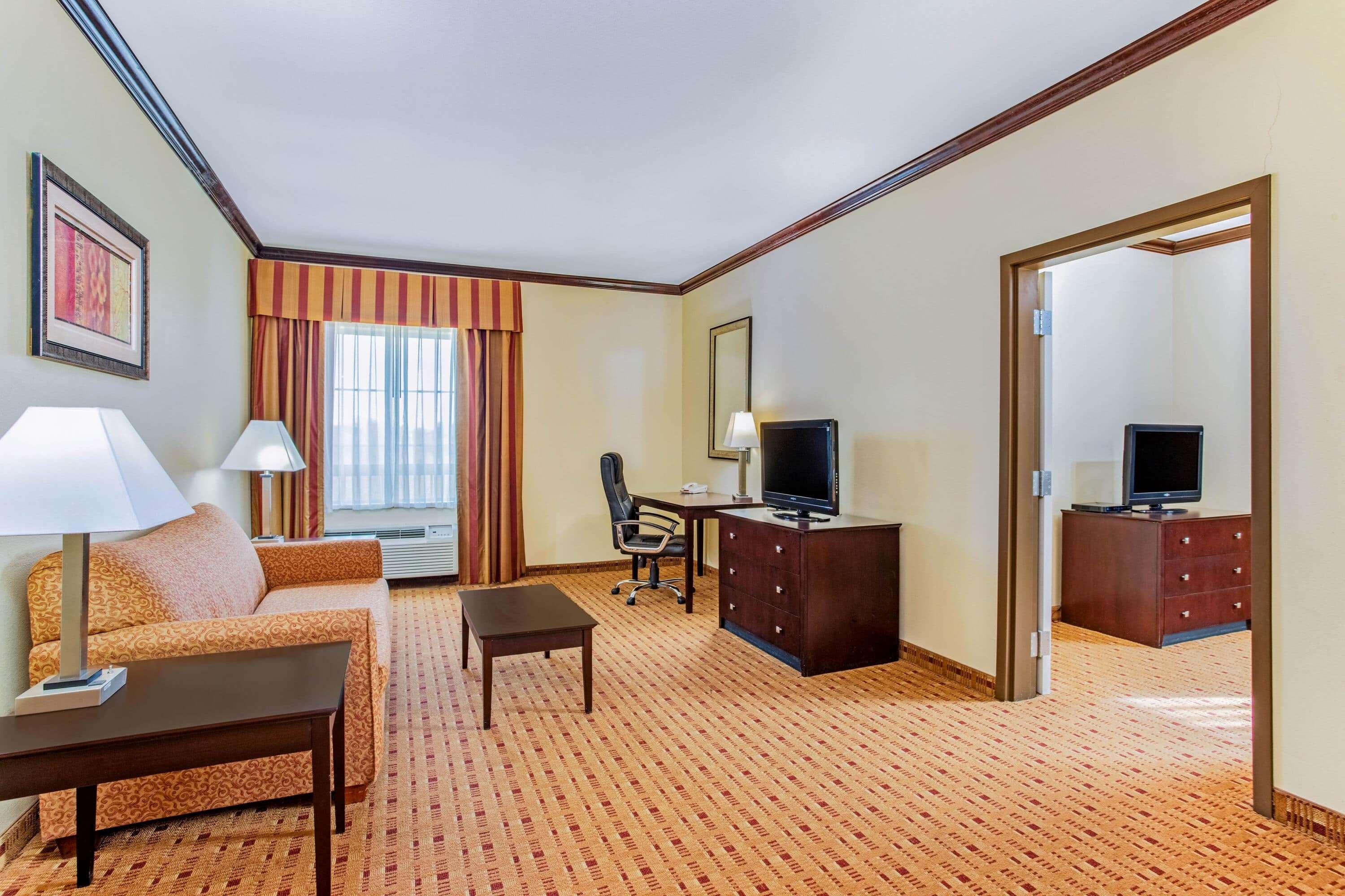 La Quinta By Wyndham Ennis Hotel Ngoại thất bức ảnh